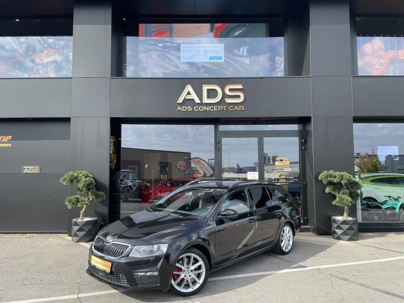 Skoda Octavia RS 2.0L 220ch — Foto 1 von 15