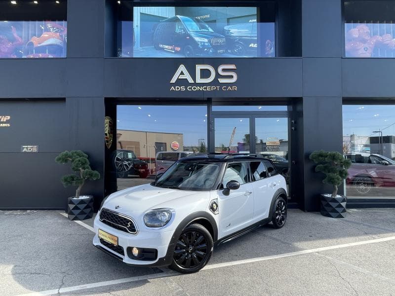 MINI Cooper SE Countryman ALL4 plug-in 1.5L 224ch /GPS/Sièges chauffants
