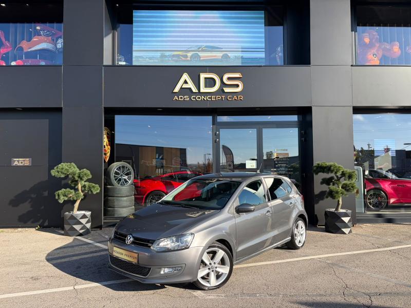 Volkswagen Polo 1.6 105ch/PDC/Clim Auto — Foto 1 von 17